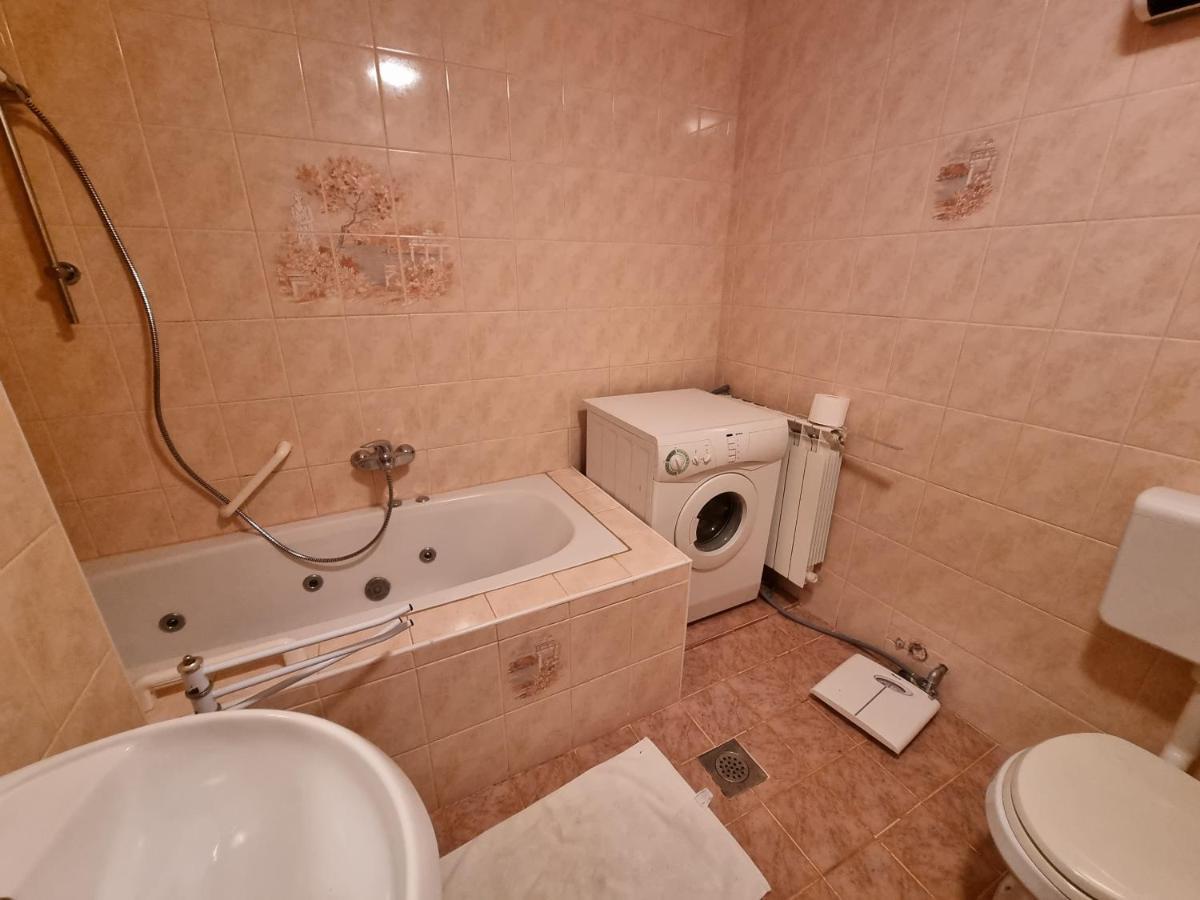 Garden Apartment Sečovlje Eksteriør billede